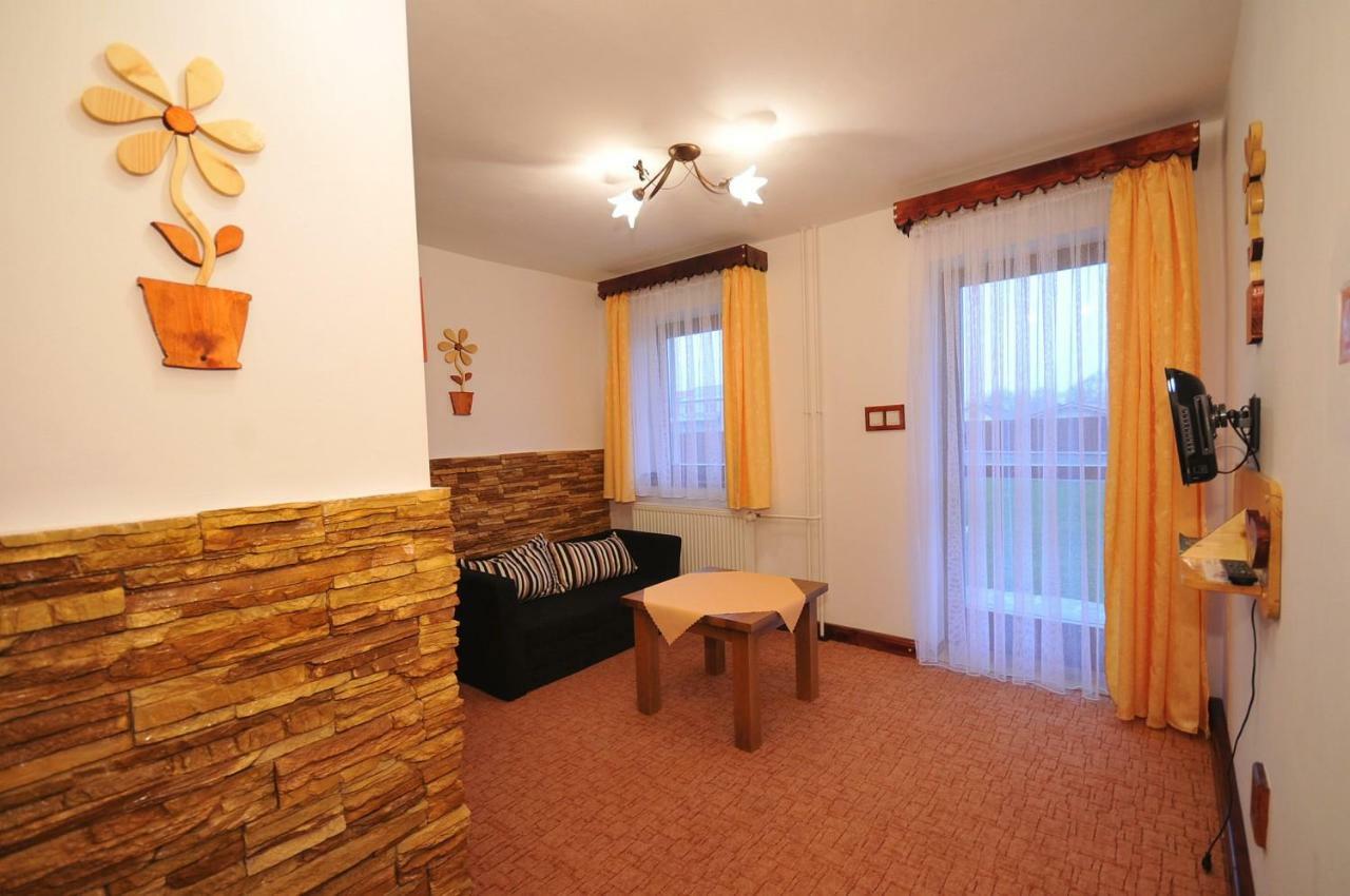 Aspen Nova Lesna Exterior foto