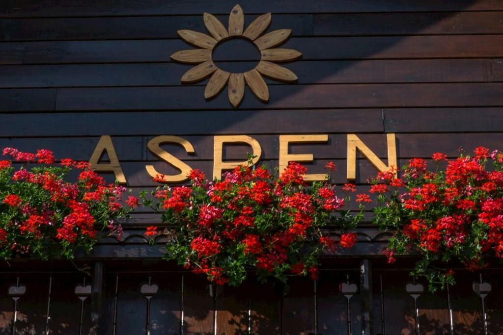 Aspen Nova Lesna Exterior foto